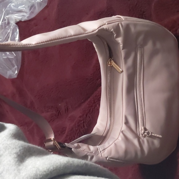 Lululemon Athletica Soft Pink Shoulder Bag - Picture 3 of 3